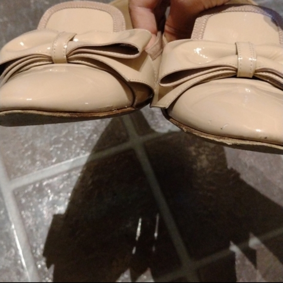 Miu Miu Nude beige patent leather Bow Crystal embollised flats loafer 36 - Picture 6 of 11